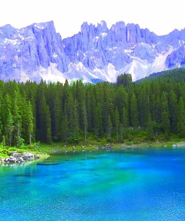 3D2N • Milan sets off on a journey to experience the breathtaking sunrises of the Dolomites.