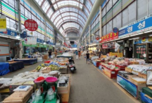Tong Bok Market景点图片