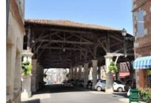 Halle de Gimont景点图片