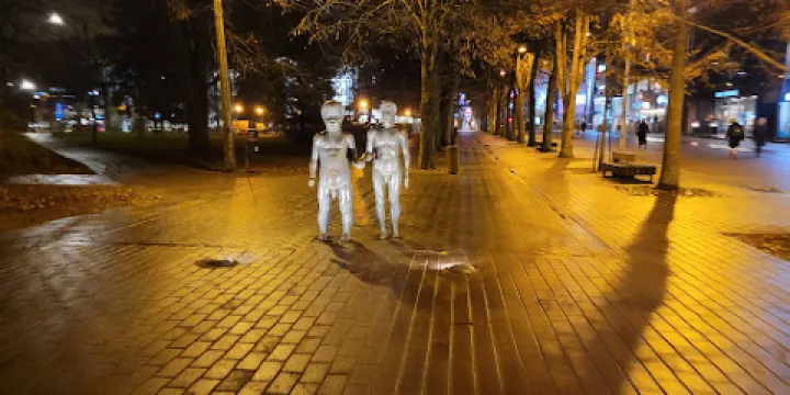 Father and Son' sculpture