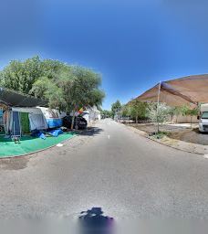 Camping Playa de Poniente-莫特里尔