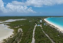 Pigeon Cay Beach景点图片