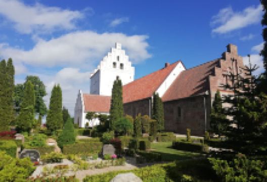 Særslev Kirke景点图片