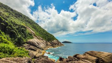 Saco Bravo Waterfall​