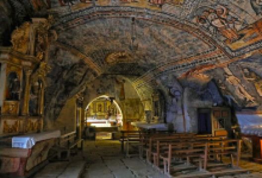 Cuevas de Ojo Guarena景点图片