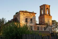 Church of St. Nicholas Zolotyye Kresty景点图片