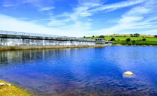 Siblyback Lake