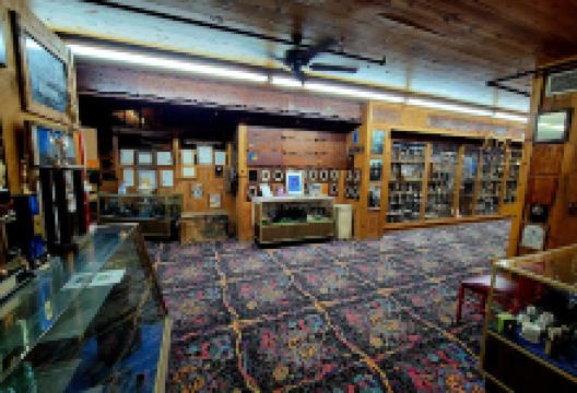 Stompin' Ground景点图片