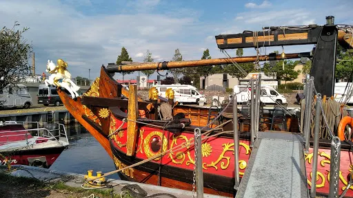 Staatsyacht “Sehnsucht”