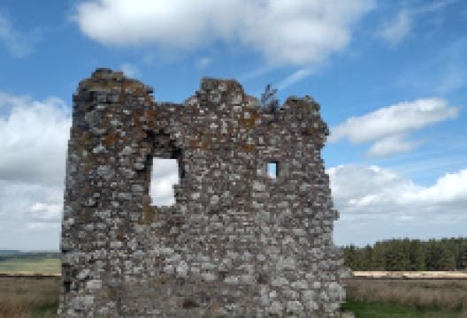 Fala Luggie Tower景点图片