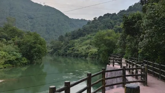 黃石坑風景區