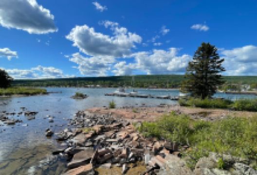 Grand Marais Lighthouse景点图片