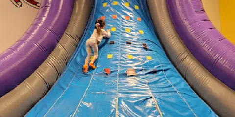 BounceU of St. Louis