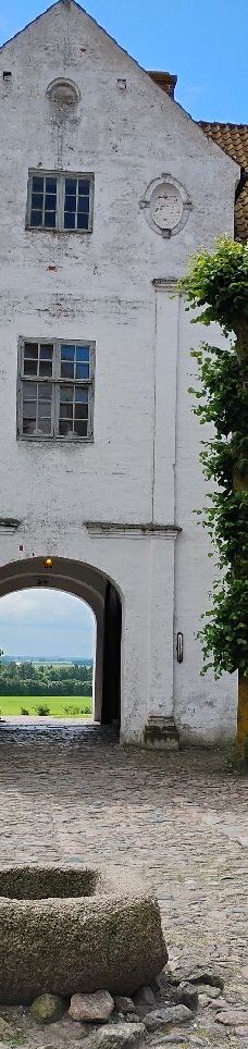 Borglum Kloster-弗罗