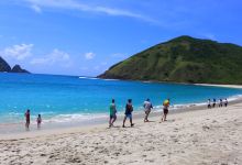 Mawun Beach景点图片