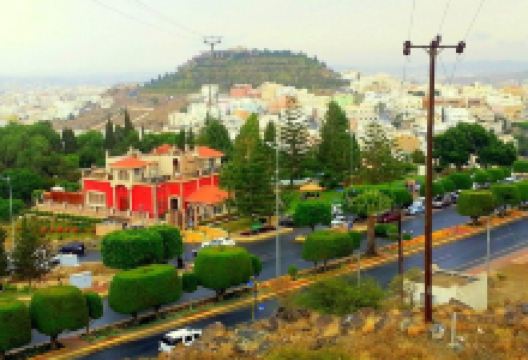 Abha Dam Lake景点图片