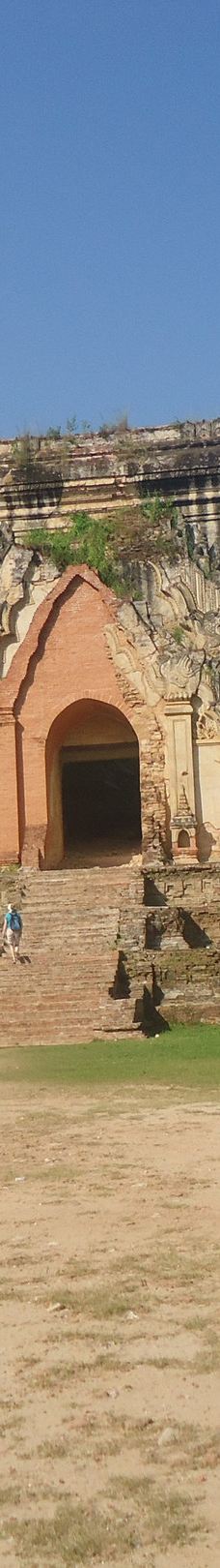 Yadana Hsemee Pagoda-皎施