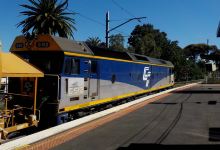 Essendon railway station景点图片