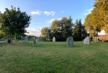 Menhir Gorgier景点图片