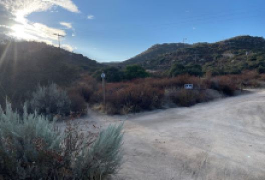 Pacific Crest Trail Campo Rd Crossing景点图片
