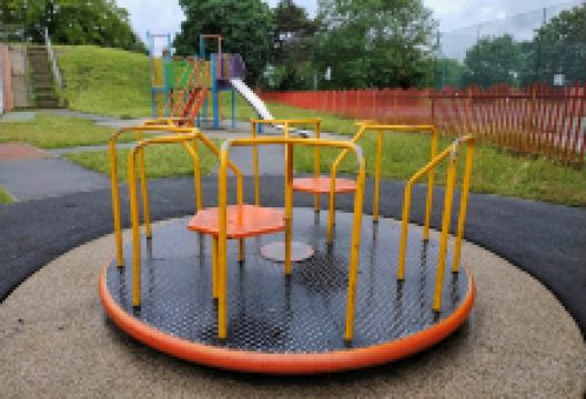 Grovelands Recreation Ground景点图片