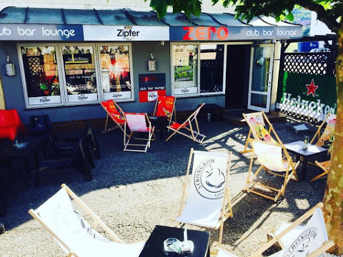 Zero club.bar.lounge餐厅图片