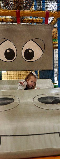 The Jet Centre - Cinema, 10 Pin Bowling, Mini Golf, Children Soft Play, Arcade.-科尔雷恩