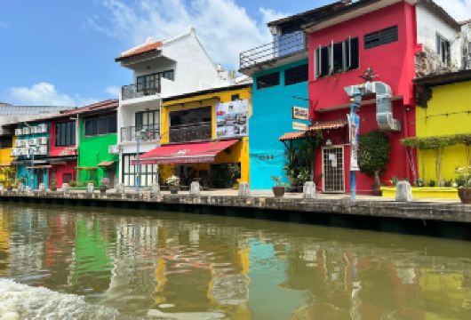 吉隆坡往返布城马六甲10H包车日游 中文司兼导 车型多样【[行程可自由定制，杜绝走马观花！]】