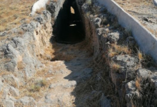 Mazarakata Mycenaean Cemetery景点图片