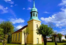 Dorfkirche Mögelin景点图片