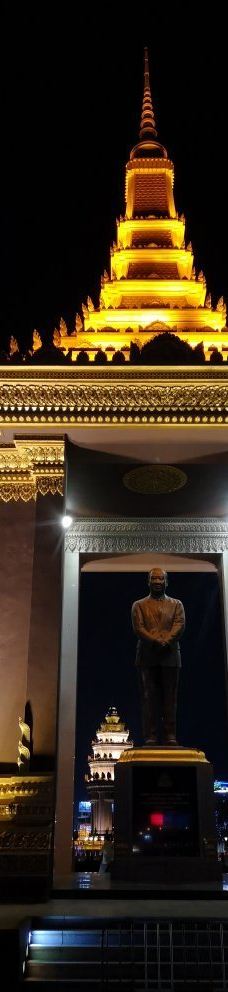 西哈努克铜像纪念堂-金边