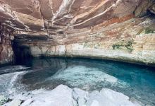 Caverna Aroe-Jari e Gruta da Lagoa Azul景点图片