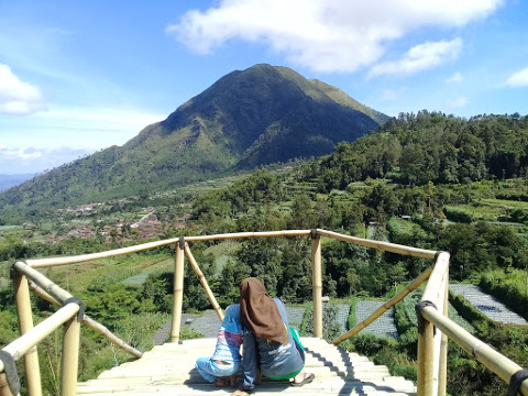 Kaliandong Wisatabansewu餐厅图片