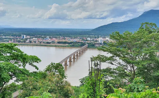 Lao Nippon Bridge
