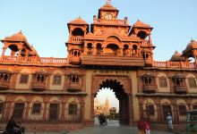 BAPS Shri Swaminarayan Mandir, Akshar Deri Gondal景点图片