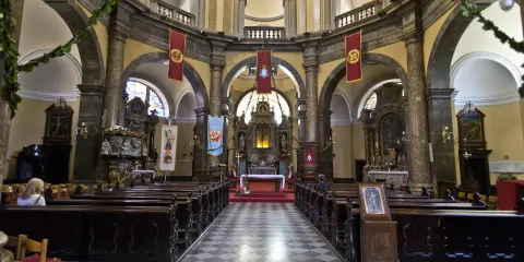 裏耶卡主教座堂