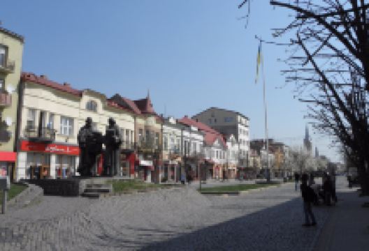 St. Cyril and Methodius Monument景点图片