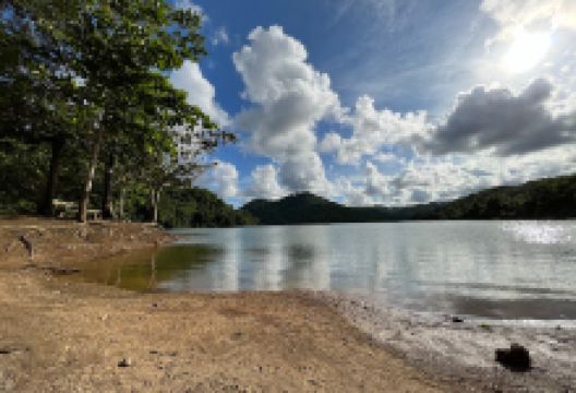 Lago Luchetti Recreation Area景点图片