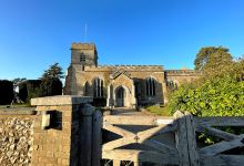 Little Gaddesden Church景点图片