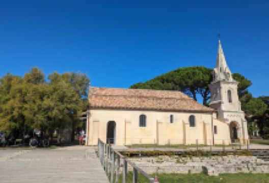 Eglise Saint Eloi景点图片
