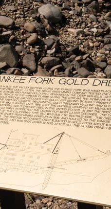 Yankee Fork Gold Dredge-卡斯特县