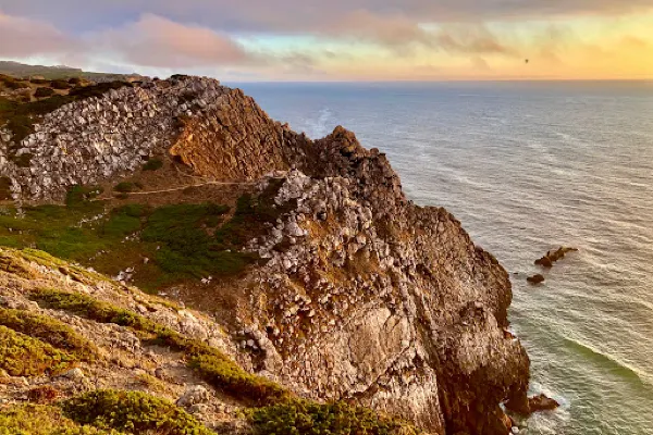 辛特拉Pegadas de Dinossauro da Praia Grande旅遊攻略簡介2025|辛特拉Pegadas de