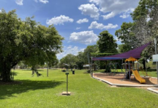 Jabiru Lake景点图片