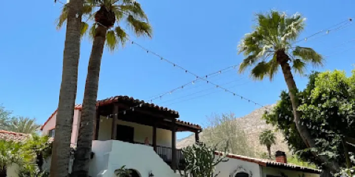 摩登熱帶植物園