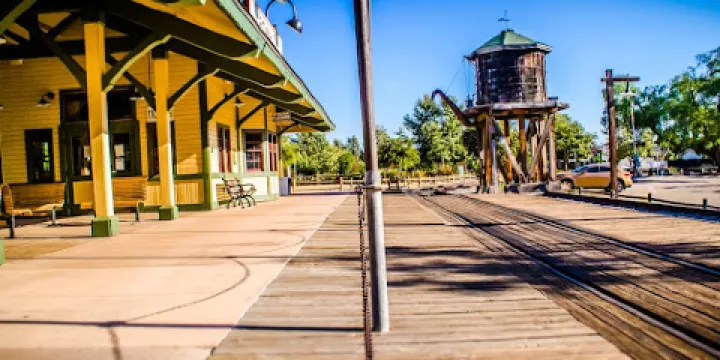 Poway-Midland Railroad