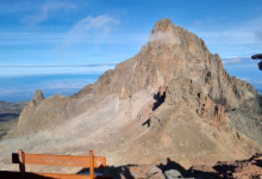 Shiptons Campsite Mt Kenya景点图片