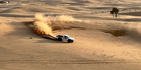 阿布達比夜間沙漠探險