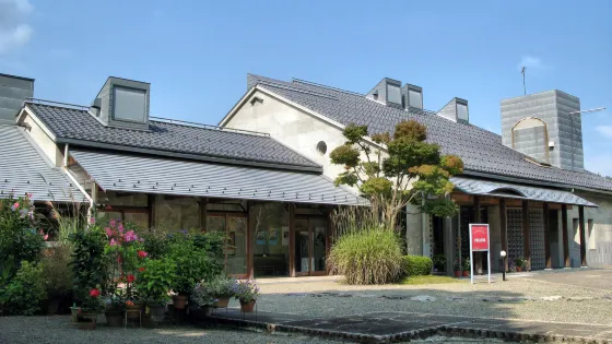 豊岡市立美術館「伊藤清永記念館」