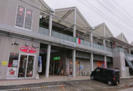 南町紫神社前商店街购物图片