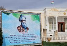 Rudaki Square景点图片